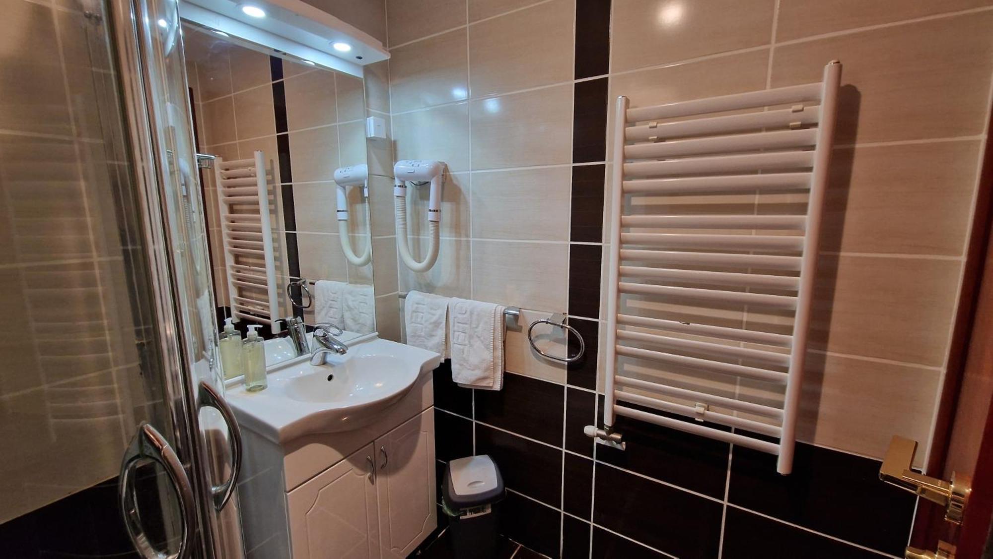 Vila Bob Divcibare Bagian luar foto